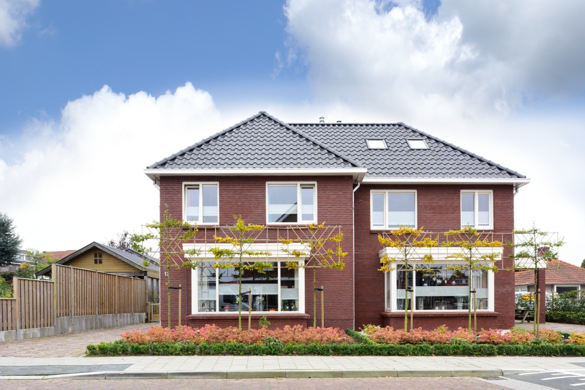 Ten Dam Eshuis | Stamsnijder Homan